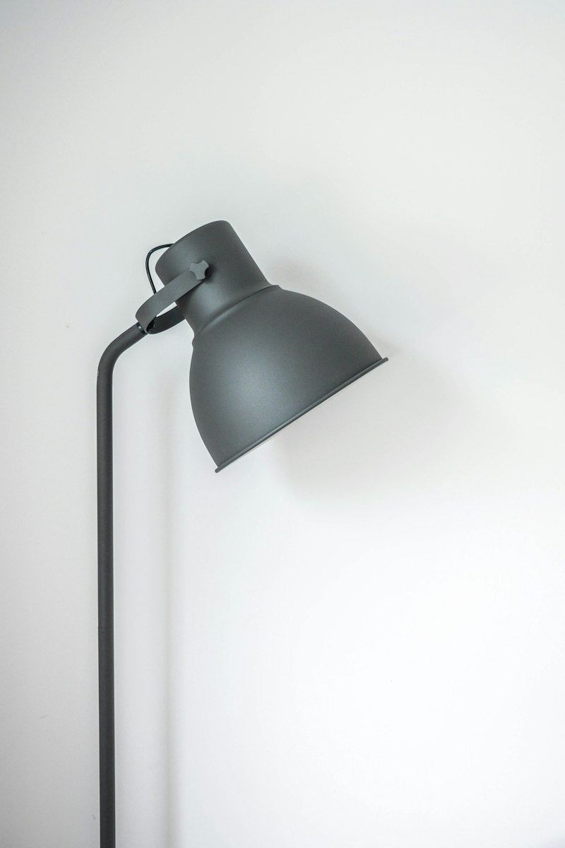 Adjustable Bedside LED Reading Lamp with Clamp